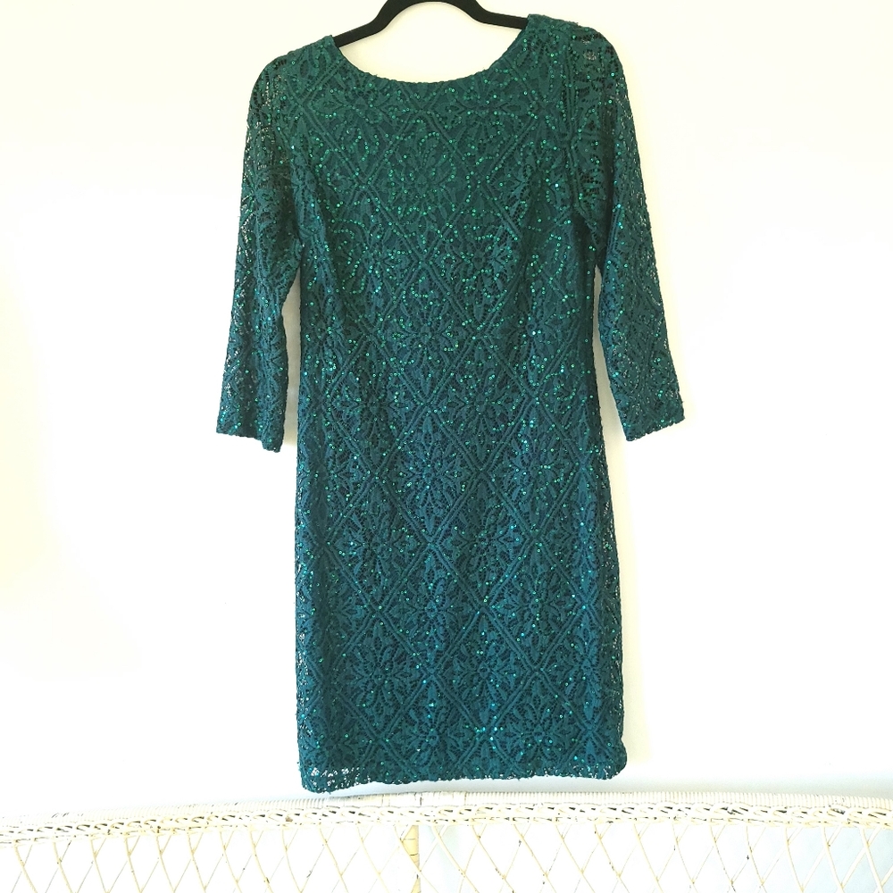 Jessica Howard Green Lace Sequin Dress